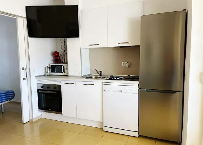 Апартаменти Orlando Complex 85 Sea View Адехе